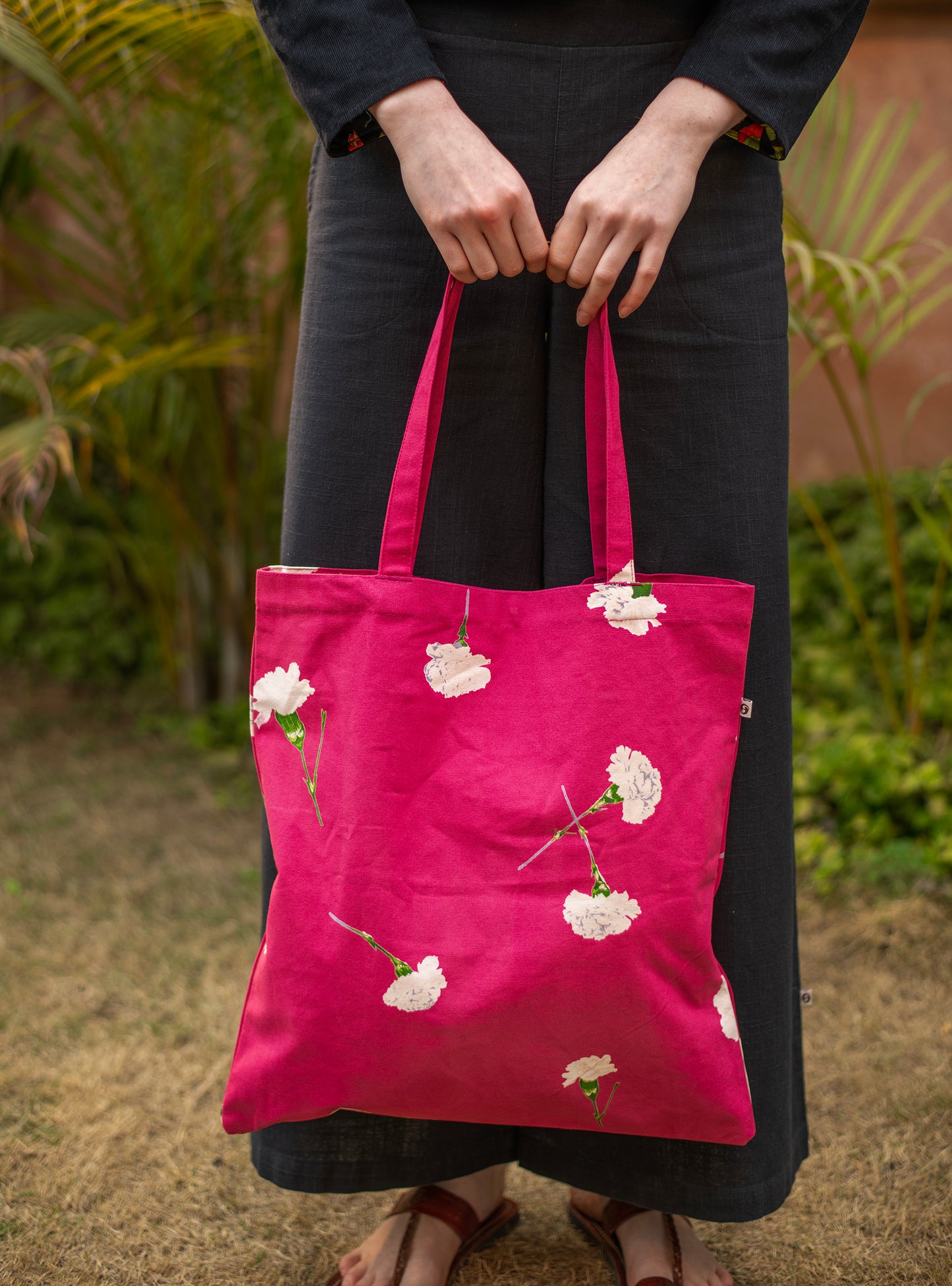 Art Tote : Carnation Pink Canvas