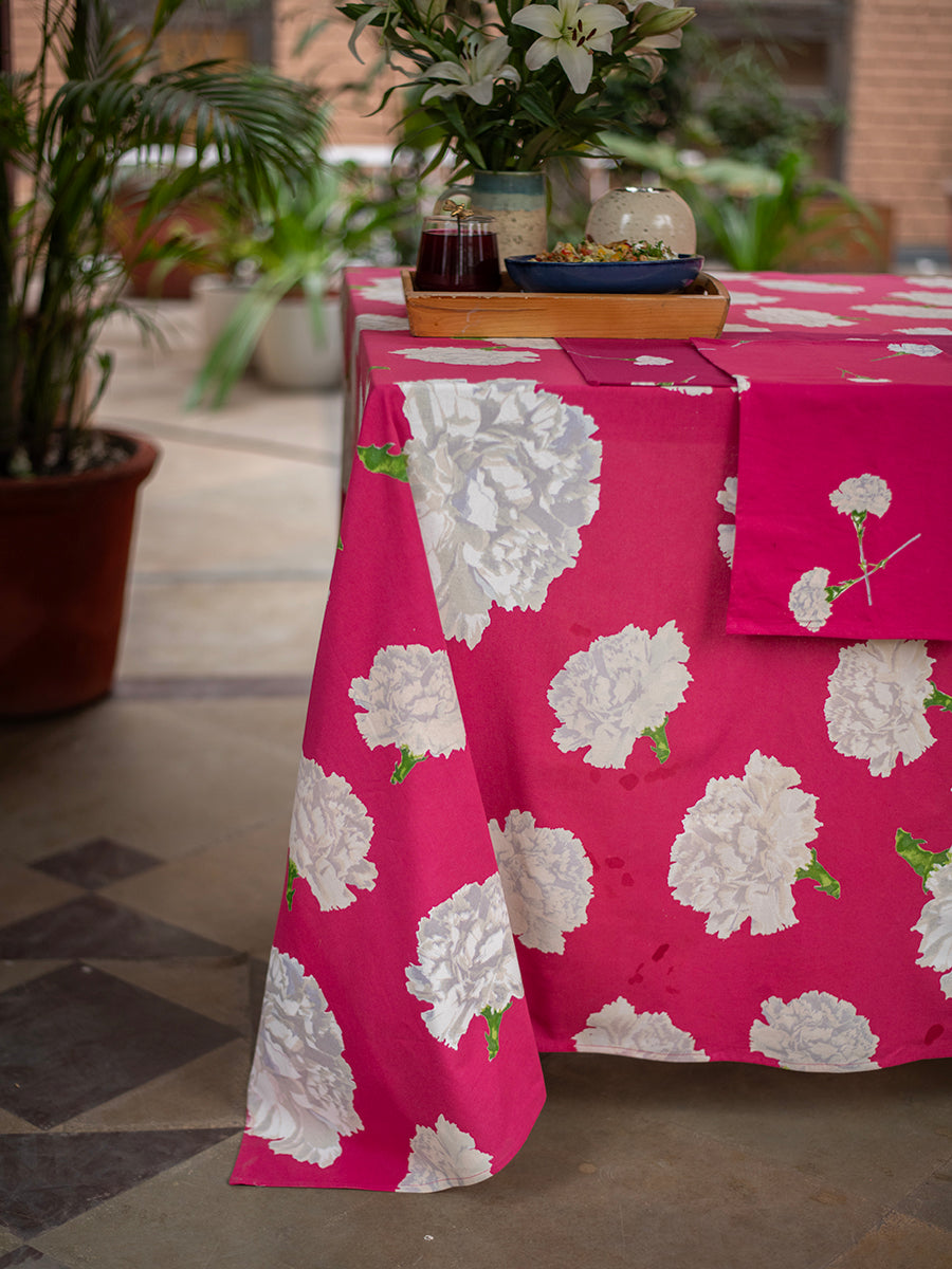 Table Cloth : Carnation Pink