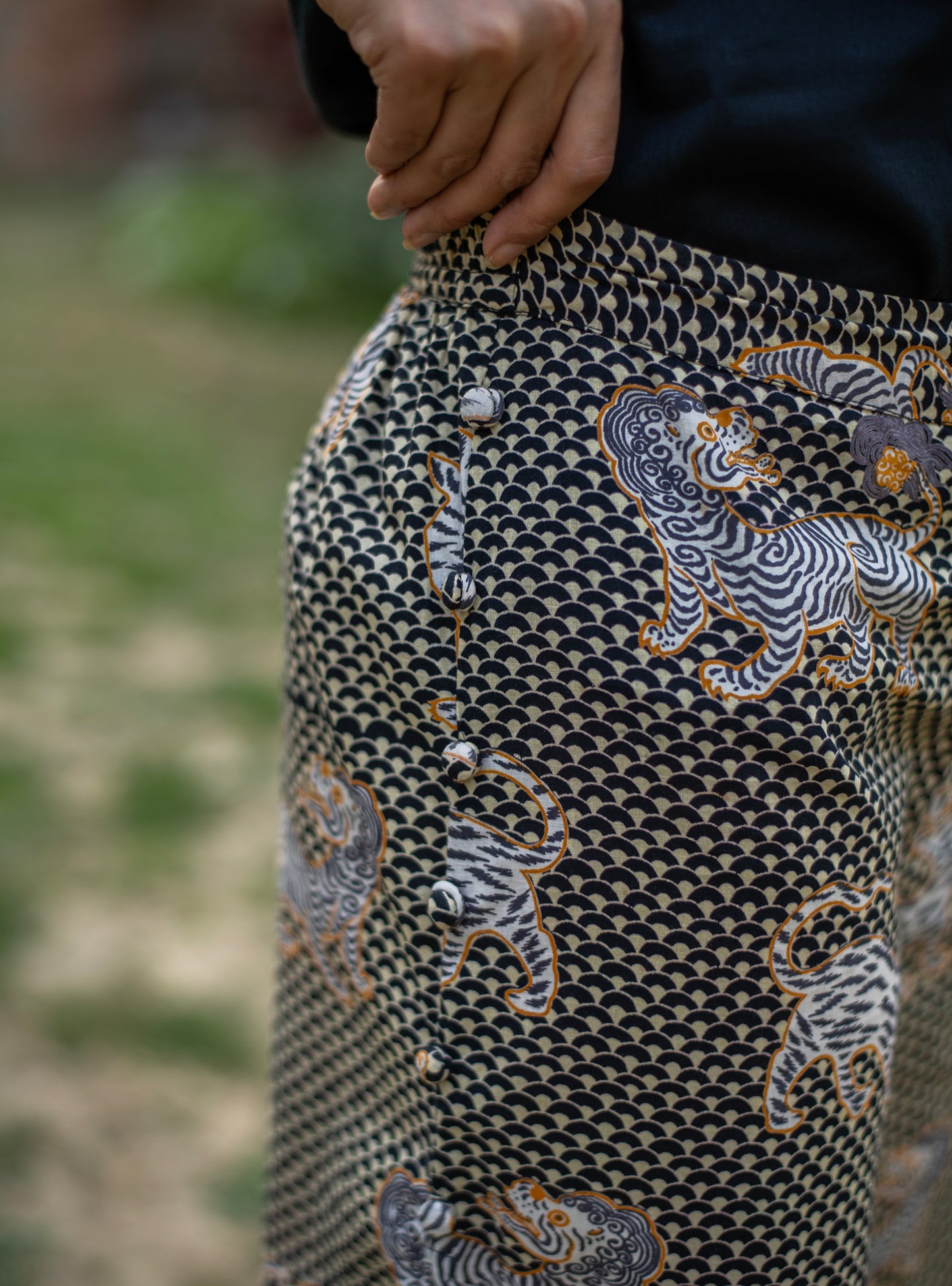 Blake Pant : Tiger Black Voile