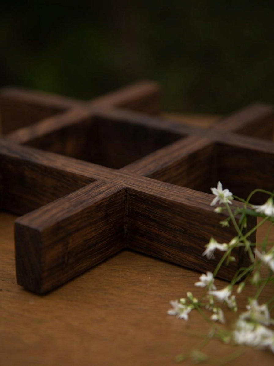 Trivet : Wooden