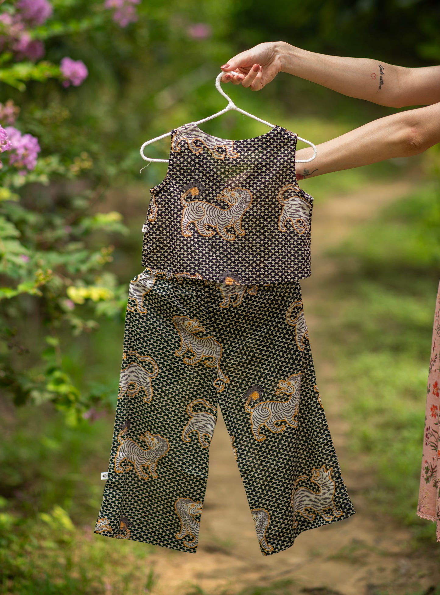 Kids Flouncy Pant : Tiger Black Voile