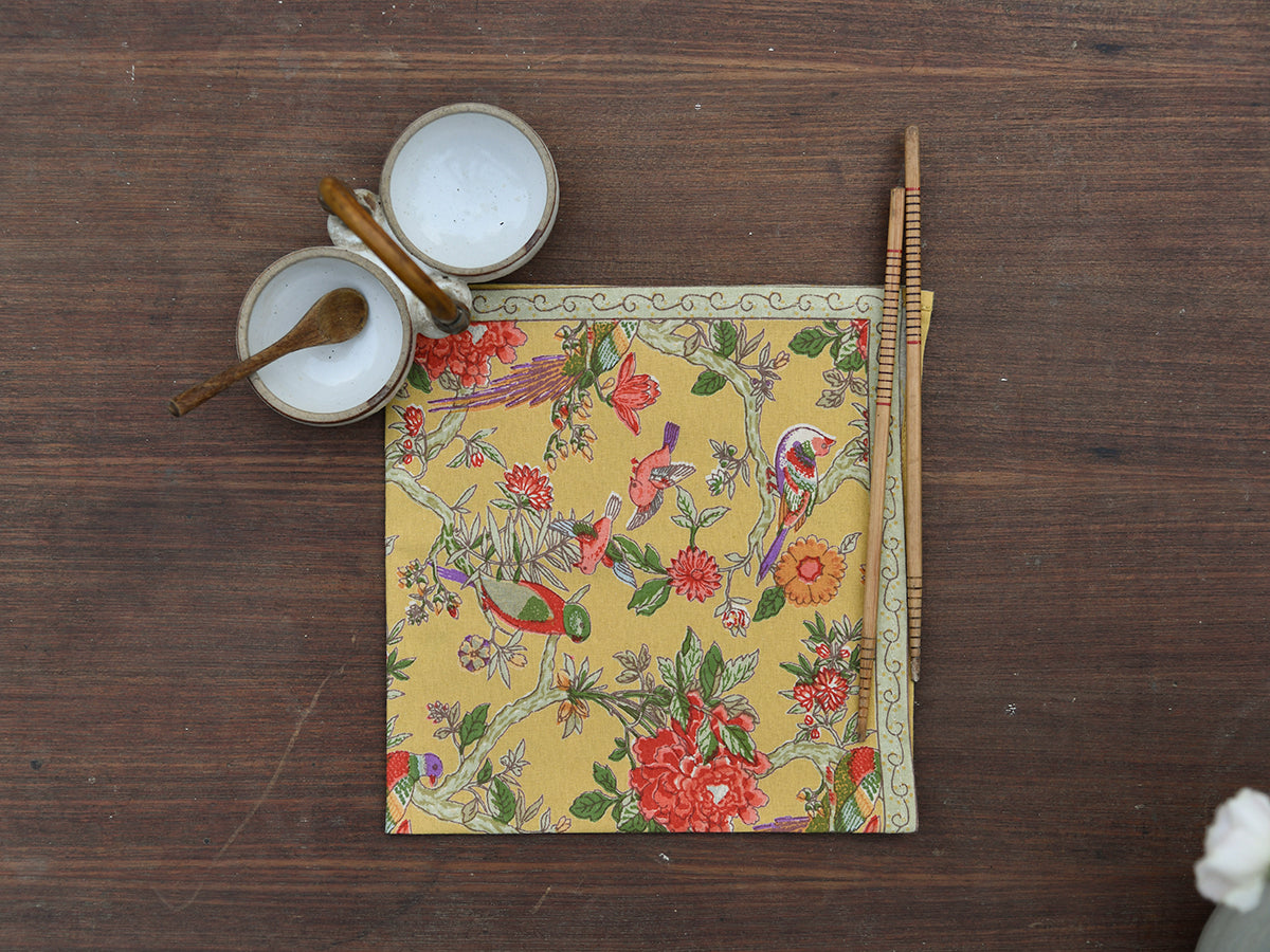 Printed Cocktail Napkin Set of 6 : Bird Yellow Sheeting