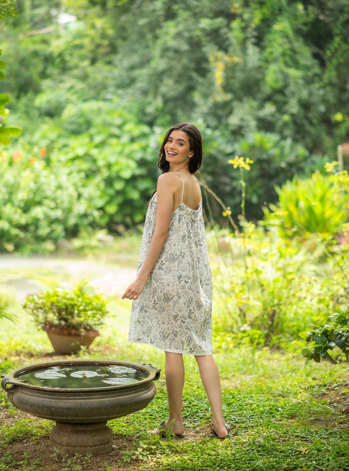 Olivia Nighty : Woodland Natural Voile