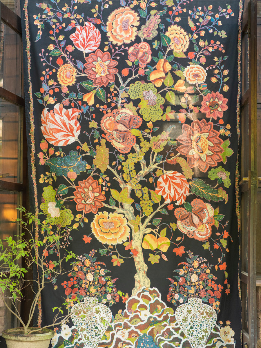 Printed Table Cloth : Tree of Life Black Sheeting