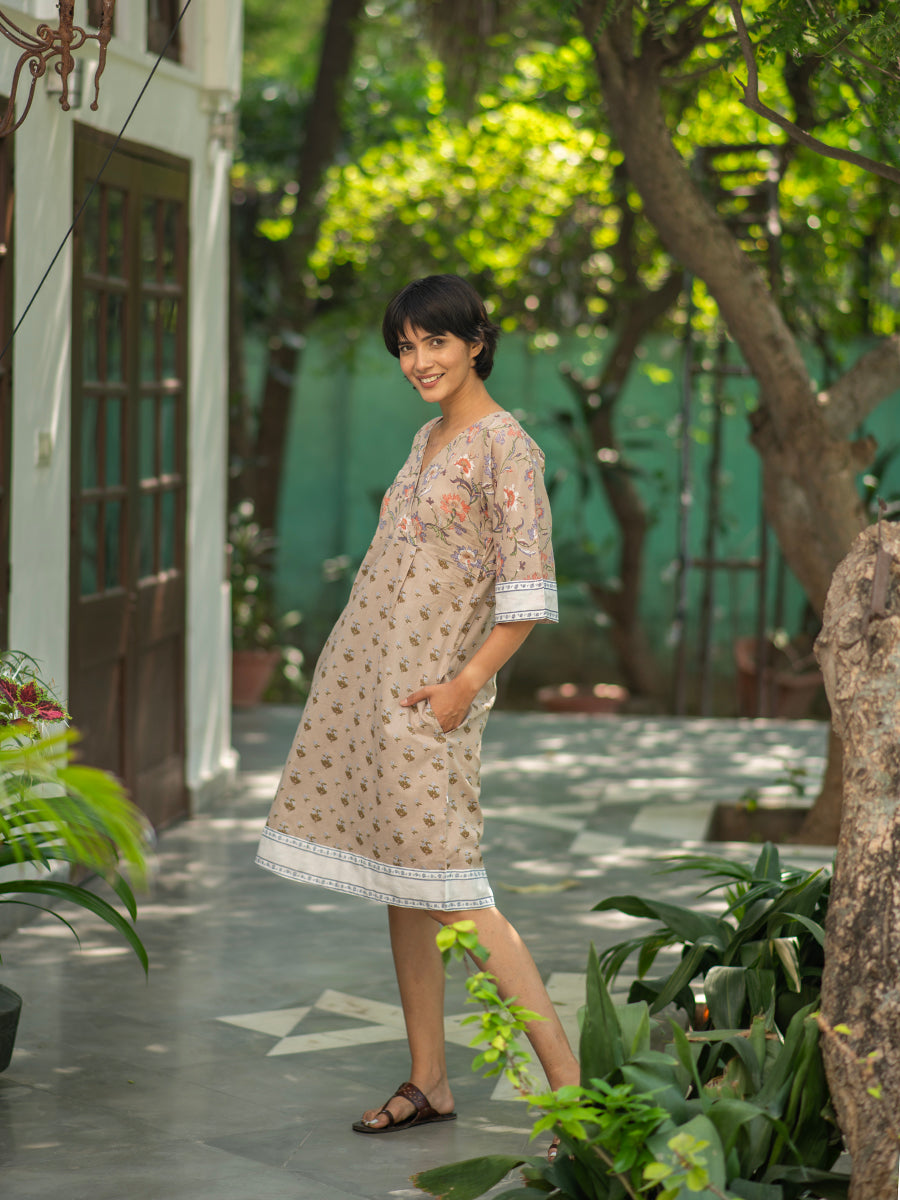 Sundowner Dress : Chrysanthemum Beige