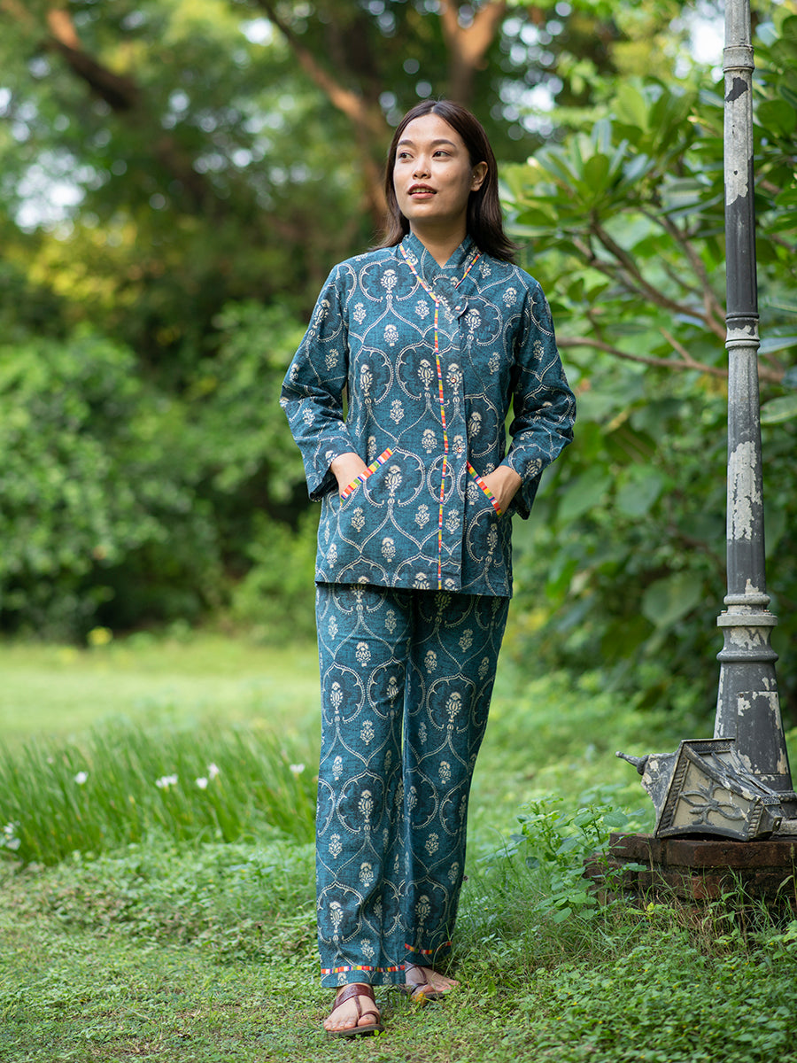 Ujbeki Top : Nadia Beige