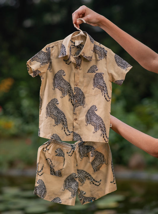 Kids Square Pocket Shorts : Leopard Beige Voile