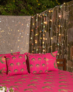 Printed Cushion Cover Rev : Banana Magenta Sheeting+Canvas