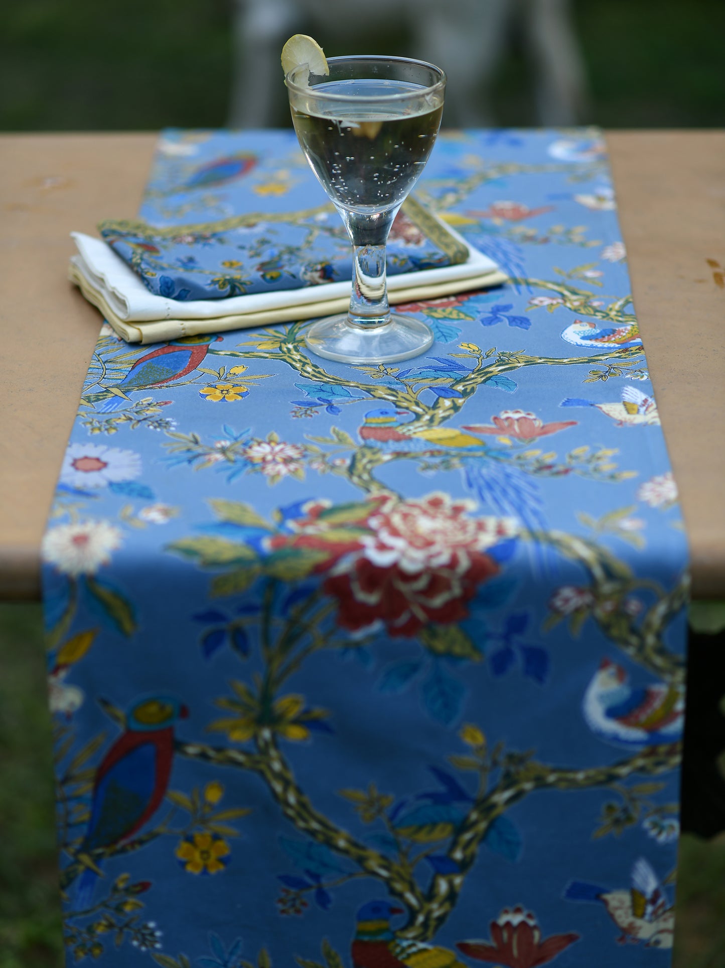 Printed Runner : Bird Blue Canvas