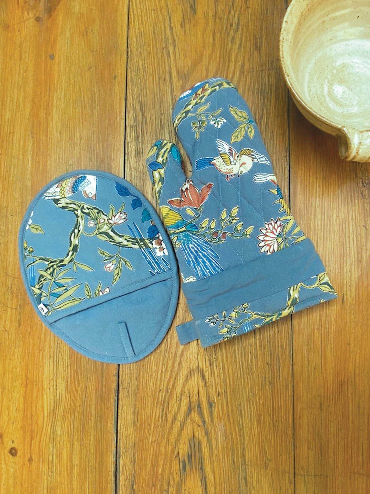 Hot Pad : Bird Blue