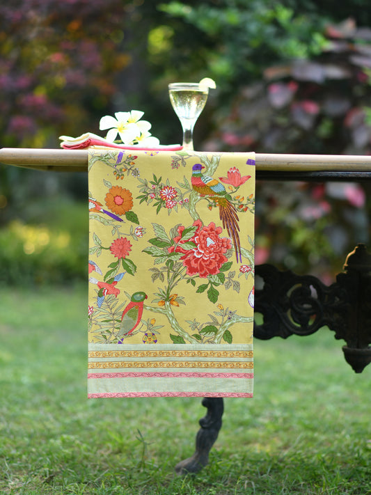 Table Runner : Bird Yellow Sheeting
