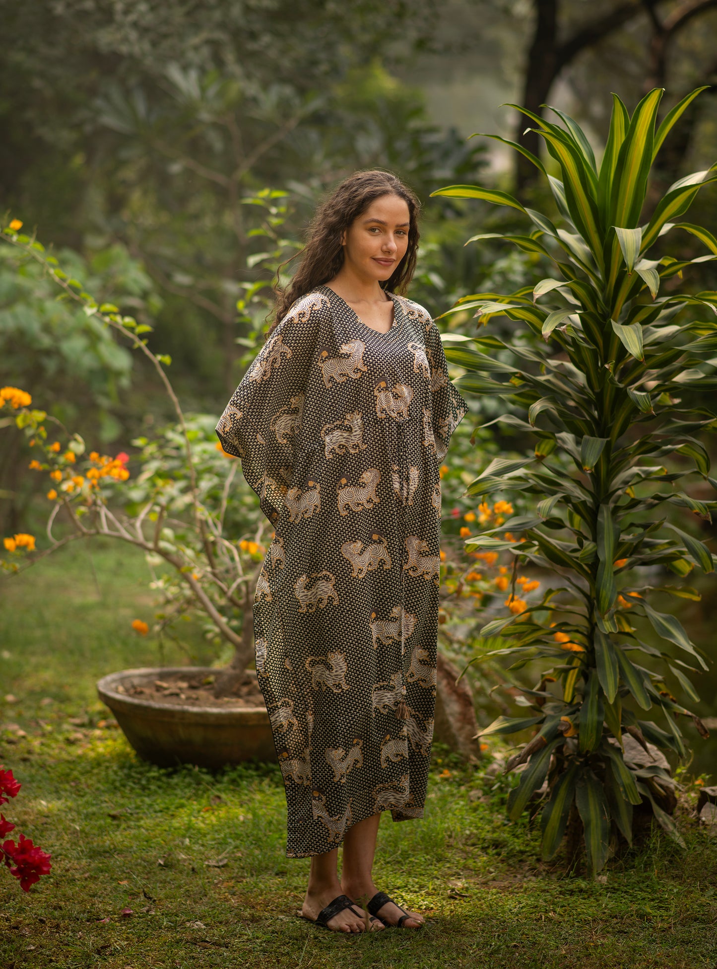Classic Kaftan : Tiger Black Voile