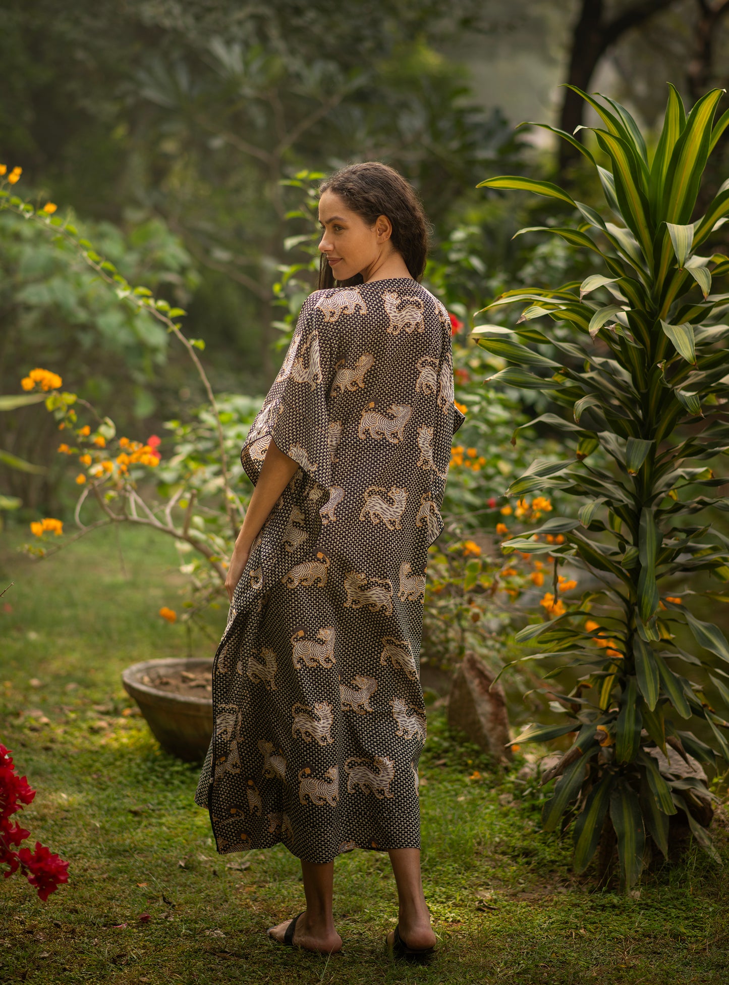 Classic Kaftan : Tiger Black Voile