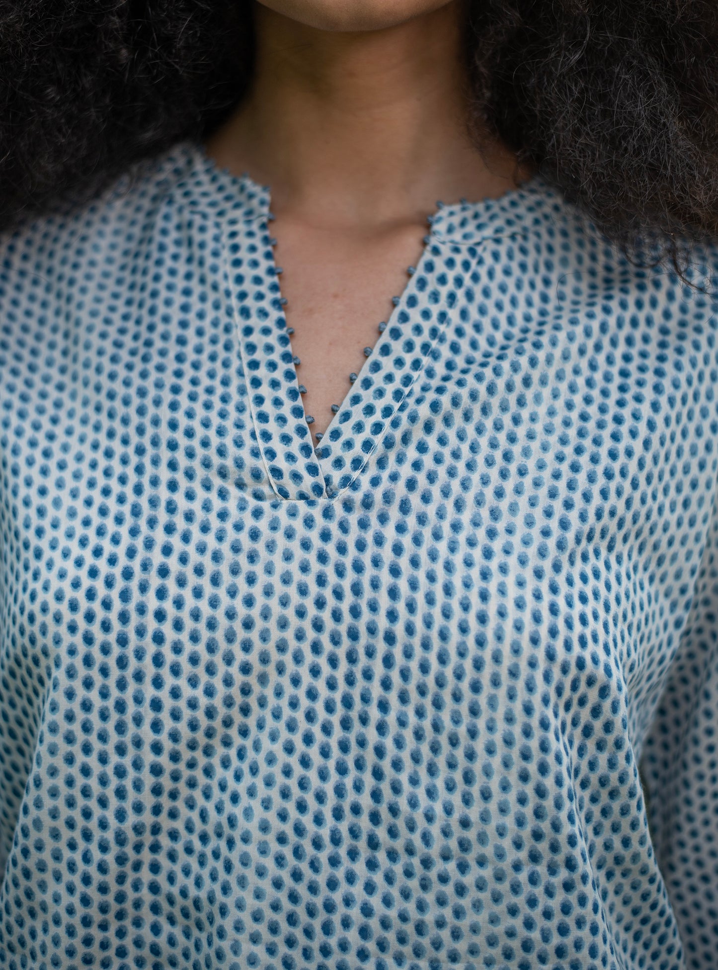Cloudy Top : Laurel Dotty Blue Voile