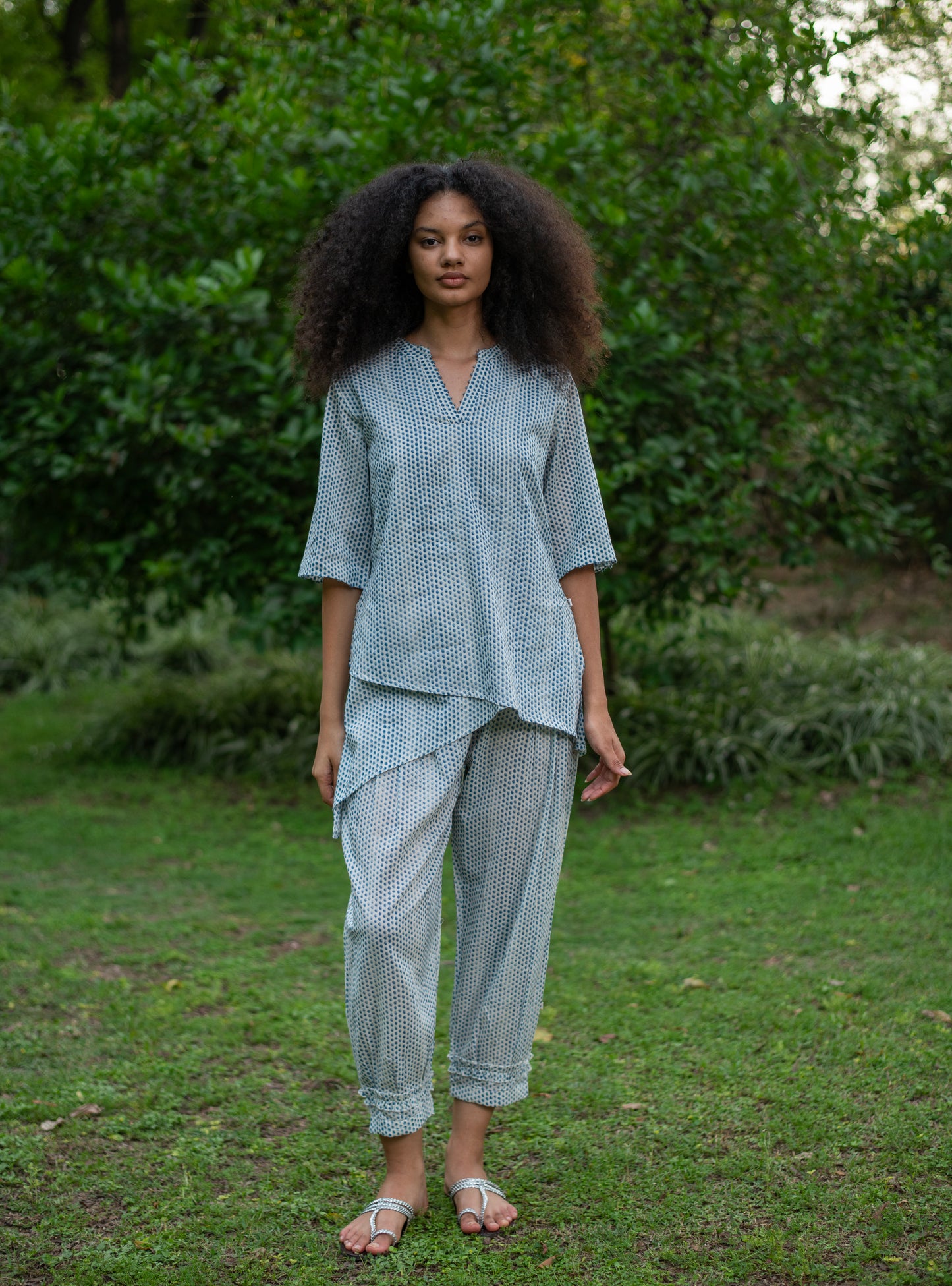 Cloudy Top : Laurel Dotty Blue Voile