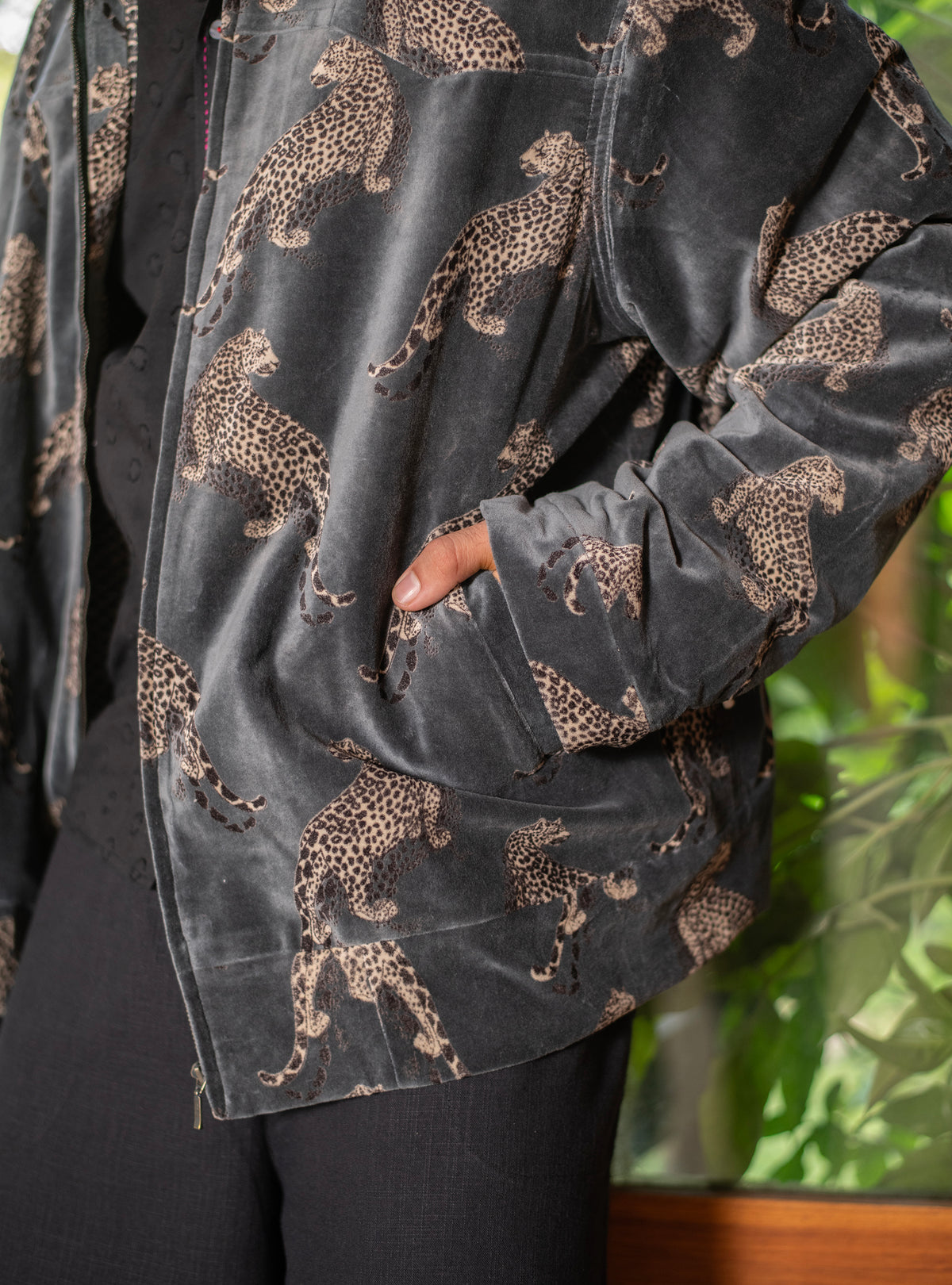 Cruise Jacket : Leopard Grey Velvet