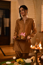 Aqila Top  : Hand Applique Gold Chanderi