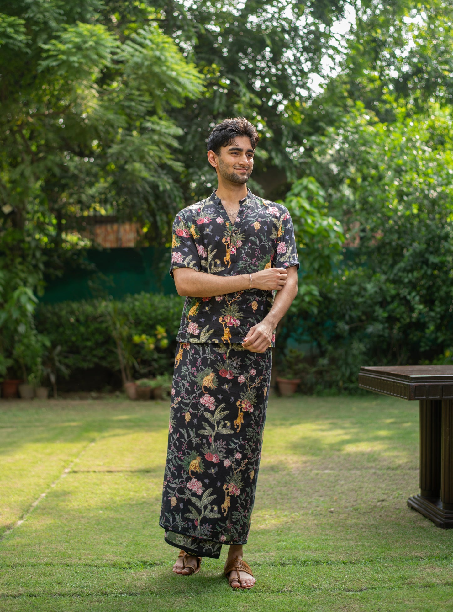 Lungi Ubud : Black Voile