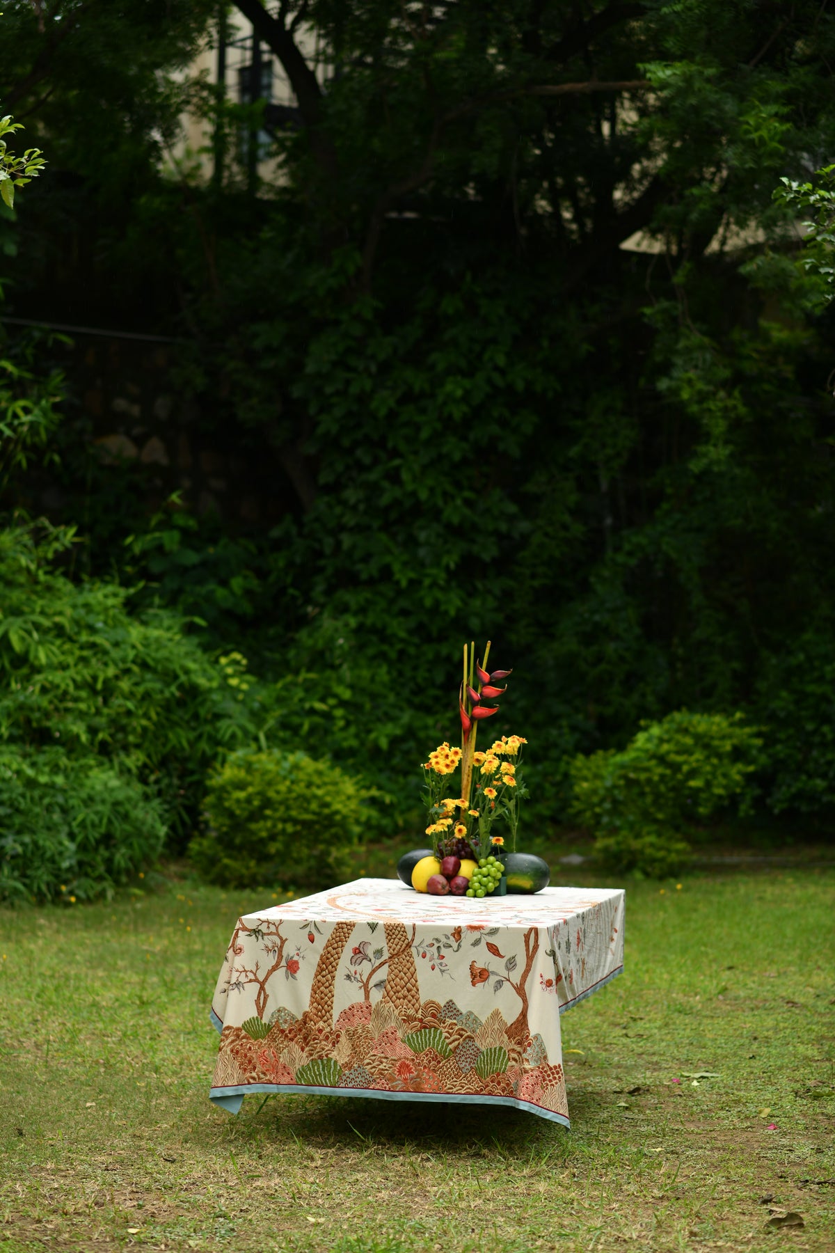 Table Cloth Palm : Tree of Life Beige Sheeting
