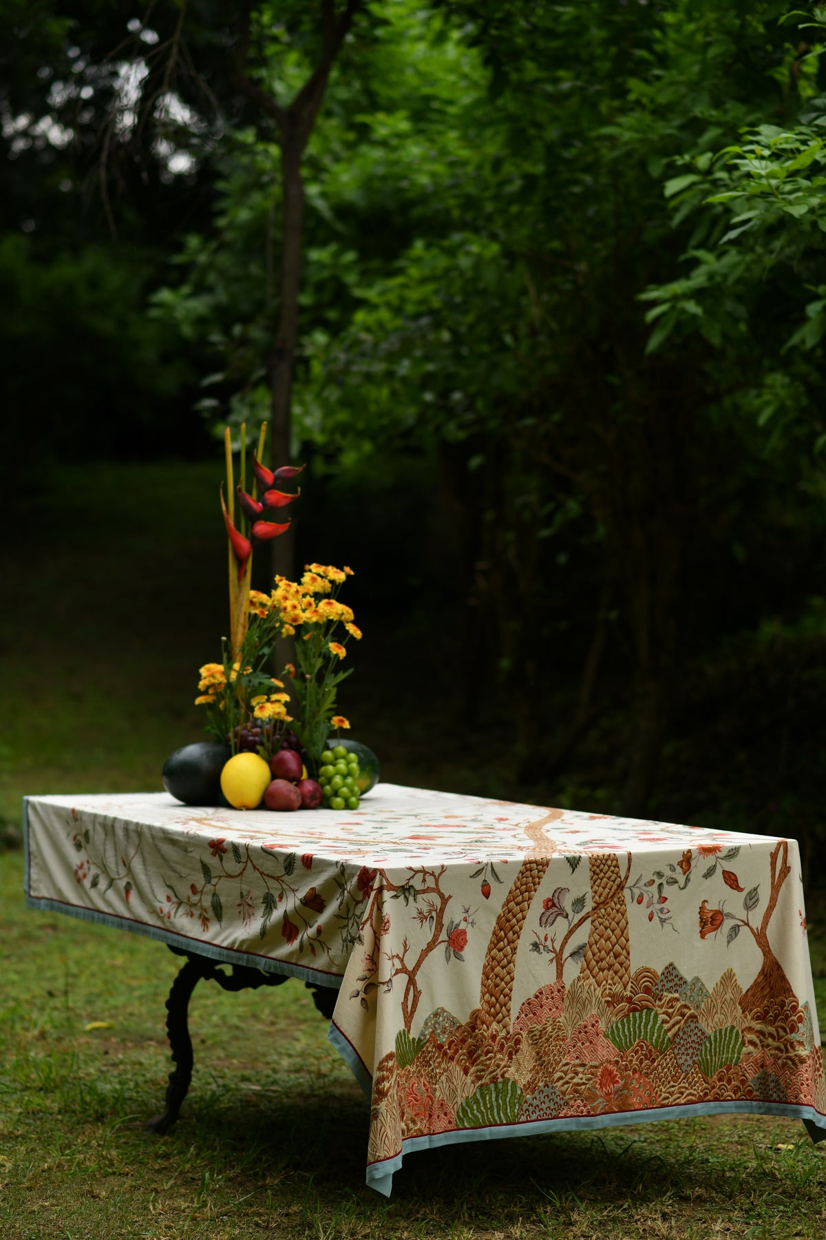 Table Cloth Palm : Tree of Life Beige Sheeting