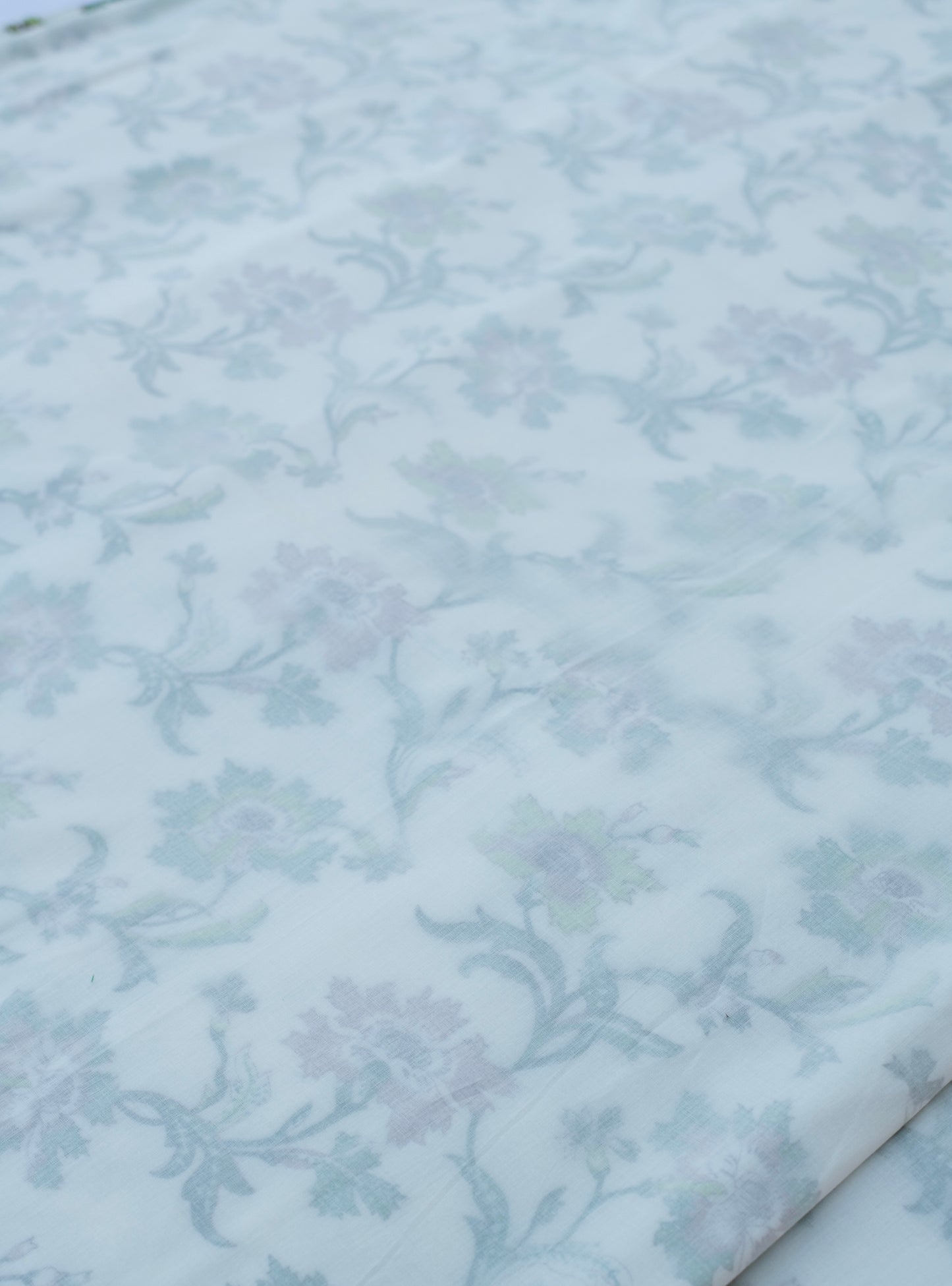 Classic Dohar : Chrysanthemum Ivory Voile