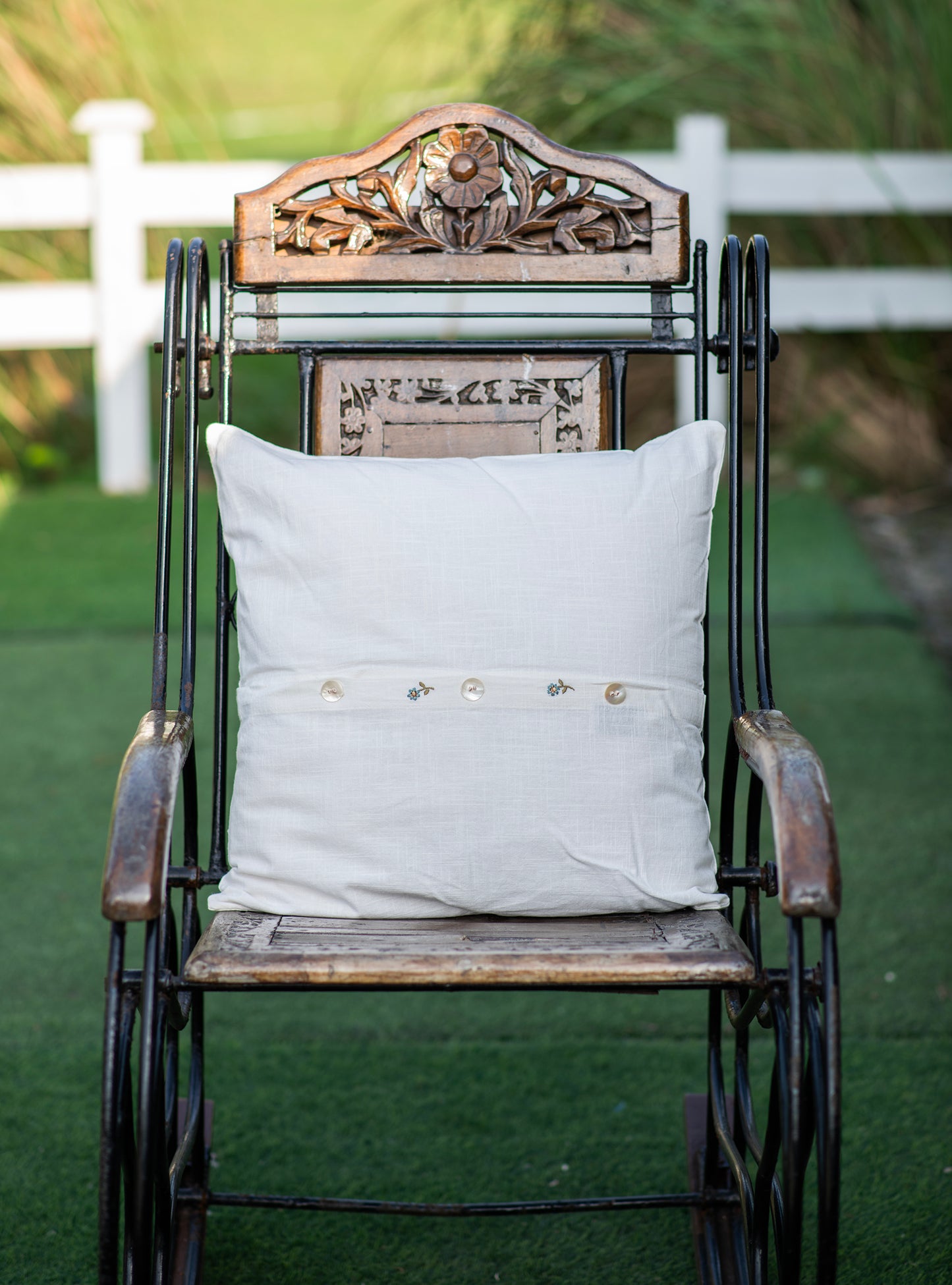 Embroidered Cushion Cover : Floral Natural Textured