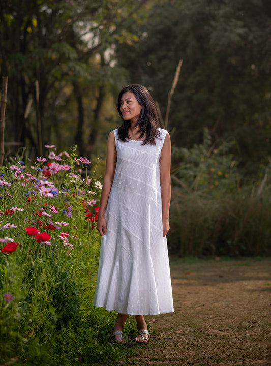 Fish Tail Dress : White on White Voile