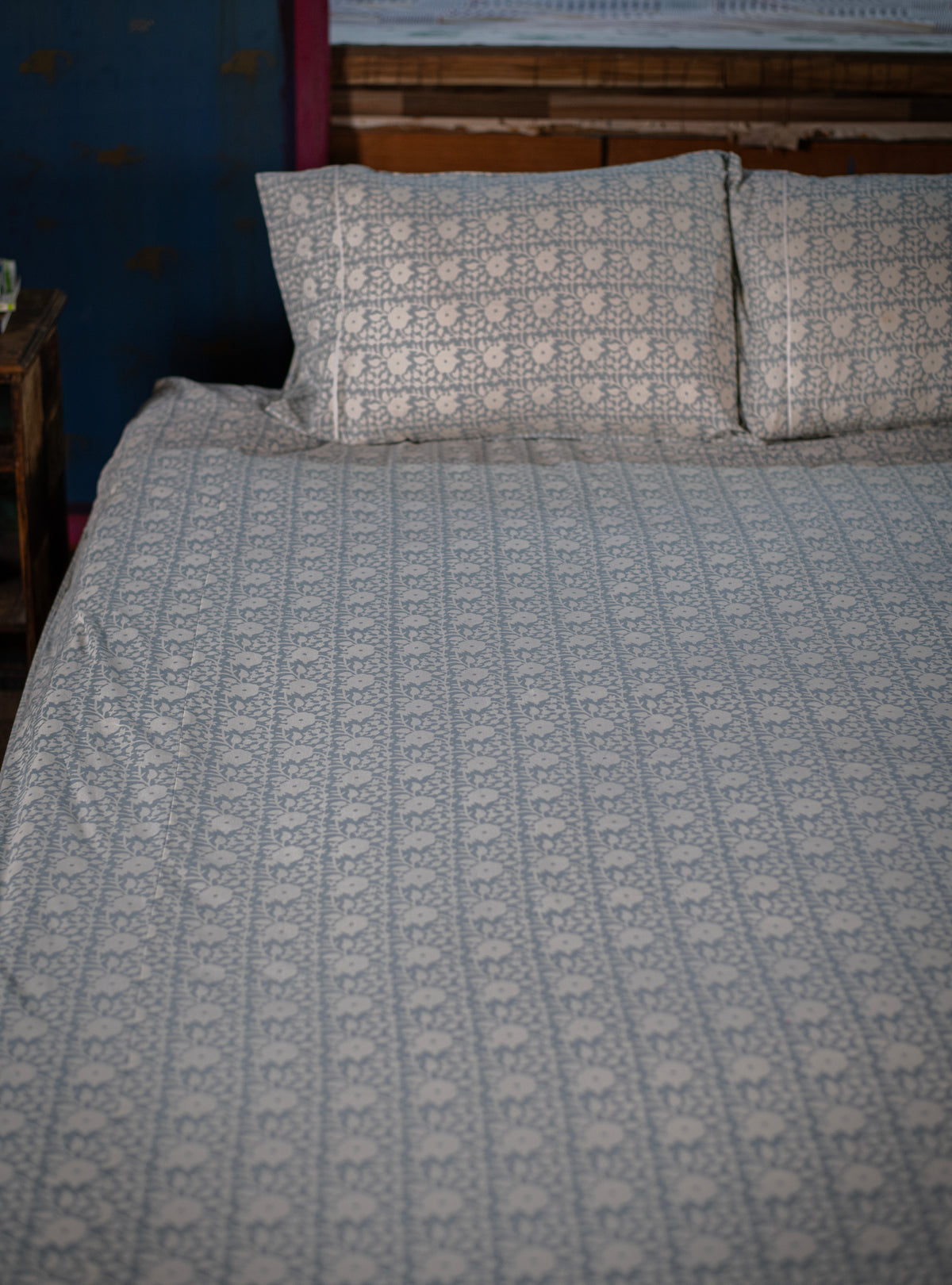 Printed Fitted Sheet w Pillow : Camryn Celeste Cambric