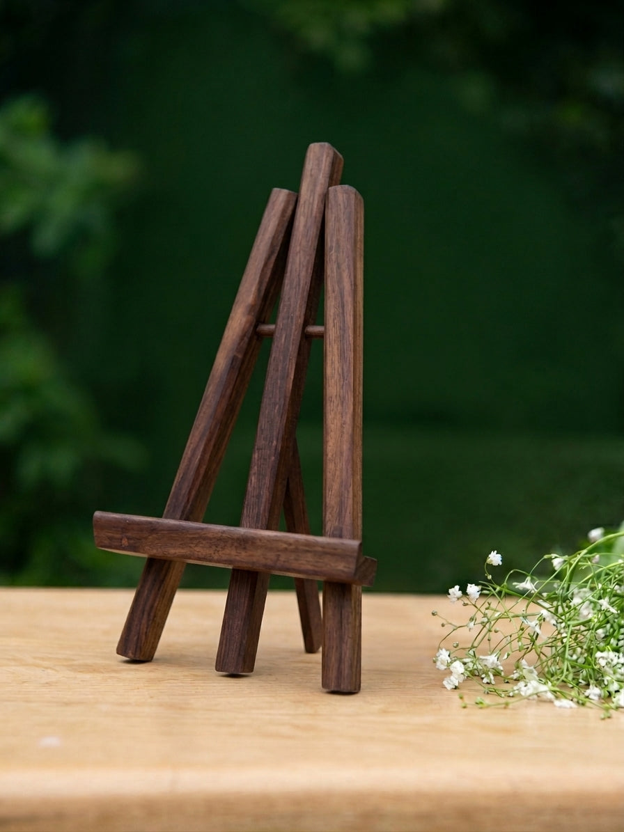 Photo Stand : Wooden