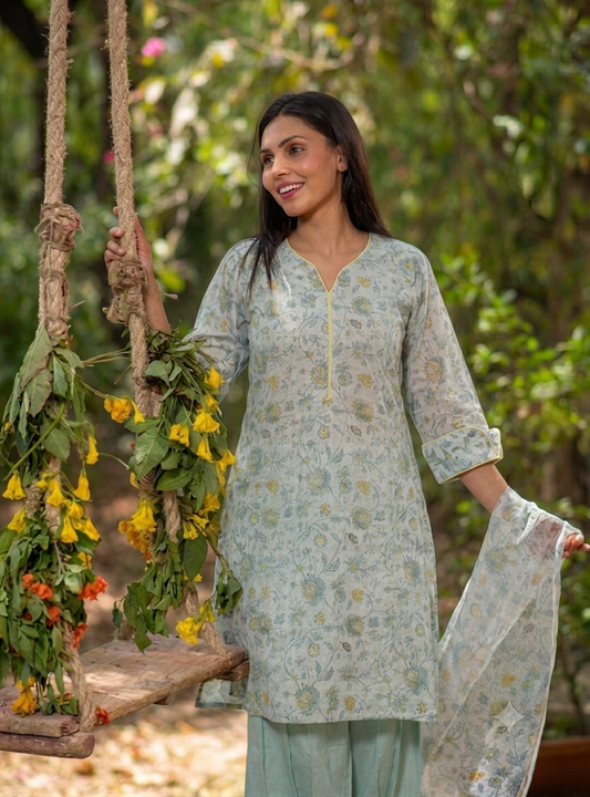 Lali Kurta  : Swati Blue Voile