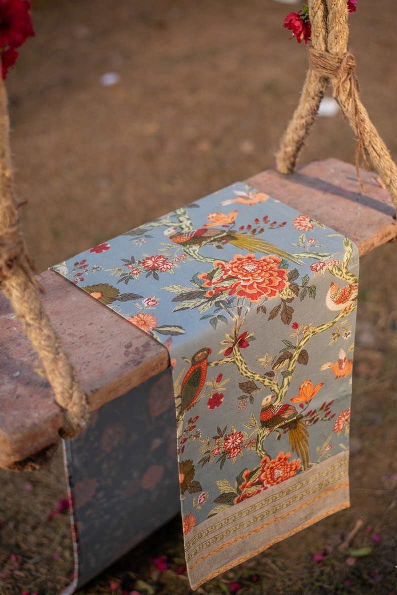 Printed Runner : Bird Manosque Canvas