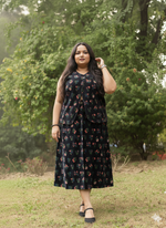 Frost Slit Skirt : Toile Black Velvet