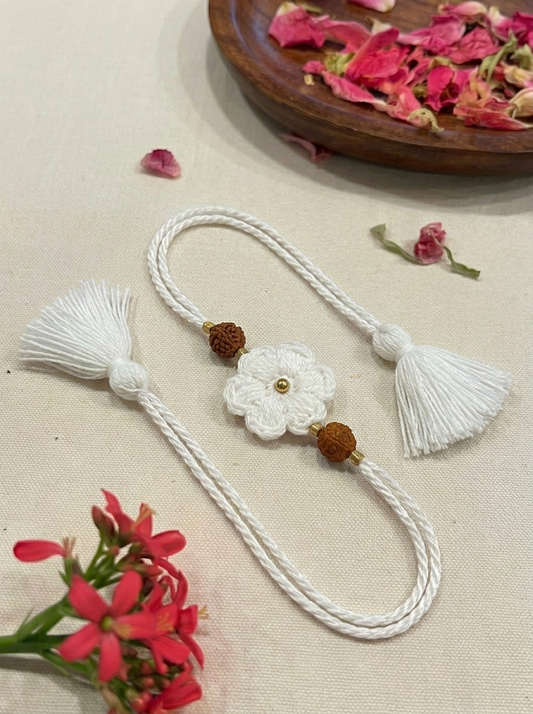 Rakhi : White Moti Flower Rudraksha