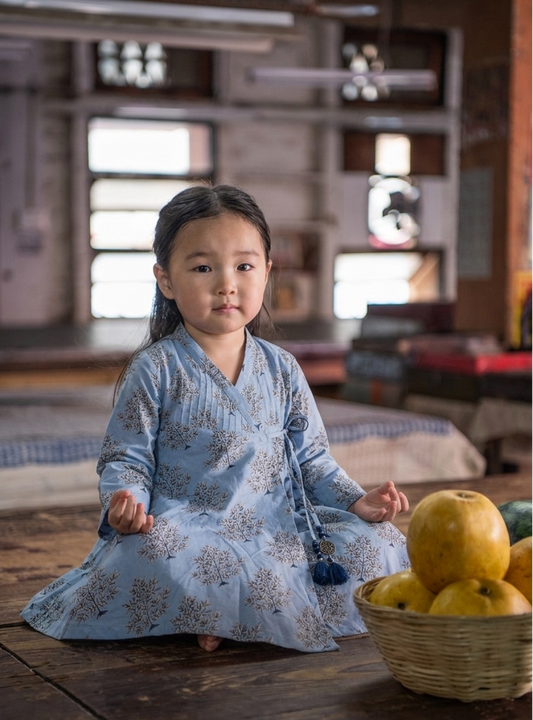 Kids Anarkali Wrap : Daunee Buti Sky Voile