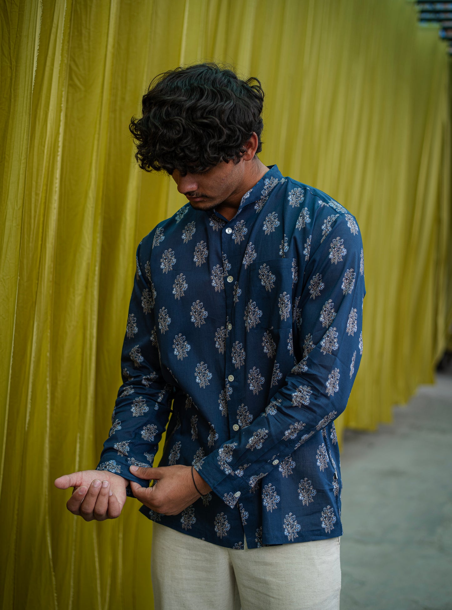 Hanoi Shirt FS : Kasauli Buti Navy Voile