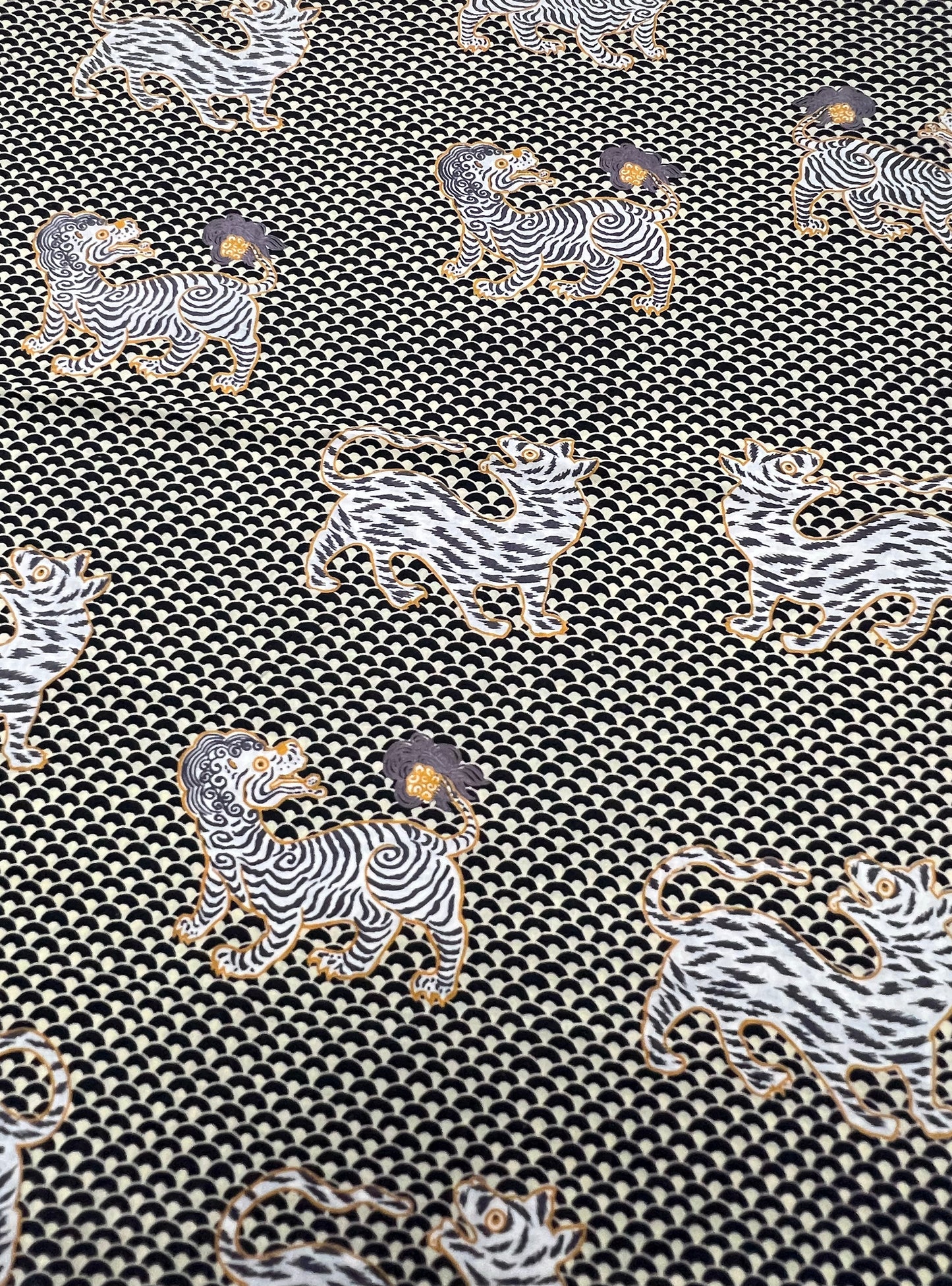 Cotton Cambric Fabric  : Tiger Black