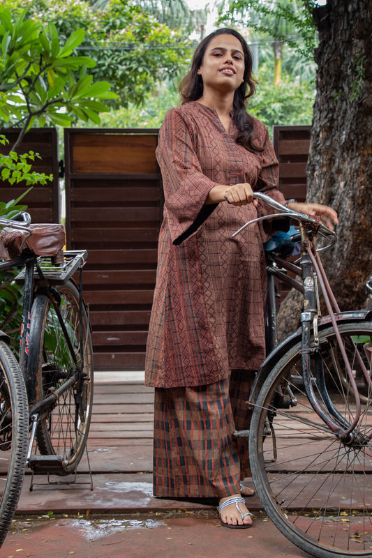 Shahri Kurta : Veg Dyed Assorted