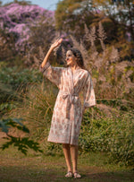 Joy Kimono : Indian Rose Voile