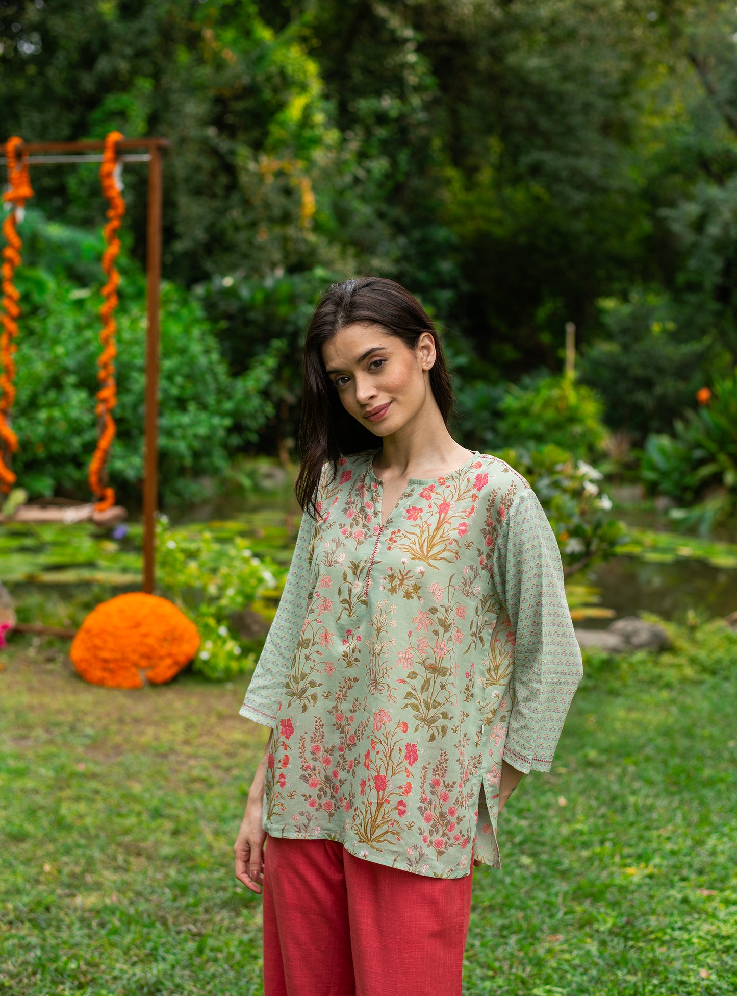 Pinch Cuff Pant : Solid Coral Slub