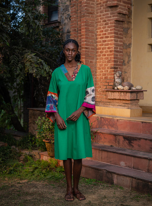 Katchi Dress : Green Slub Silk