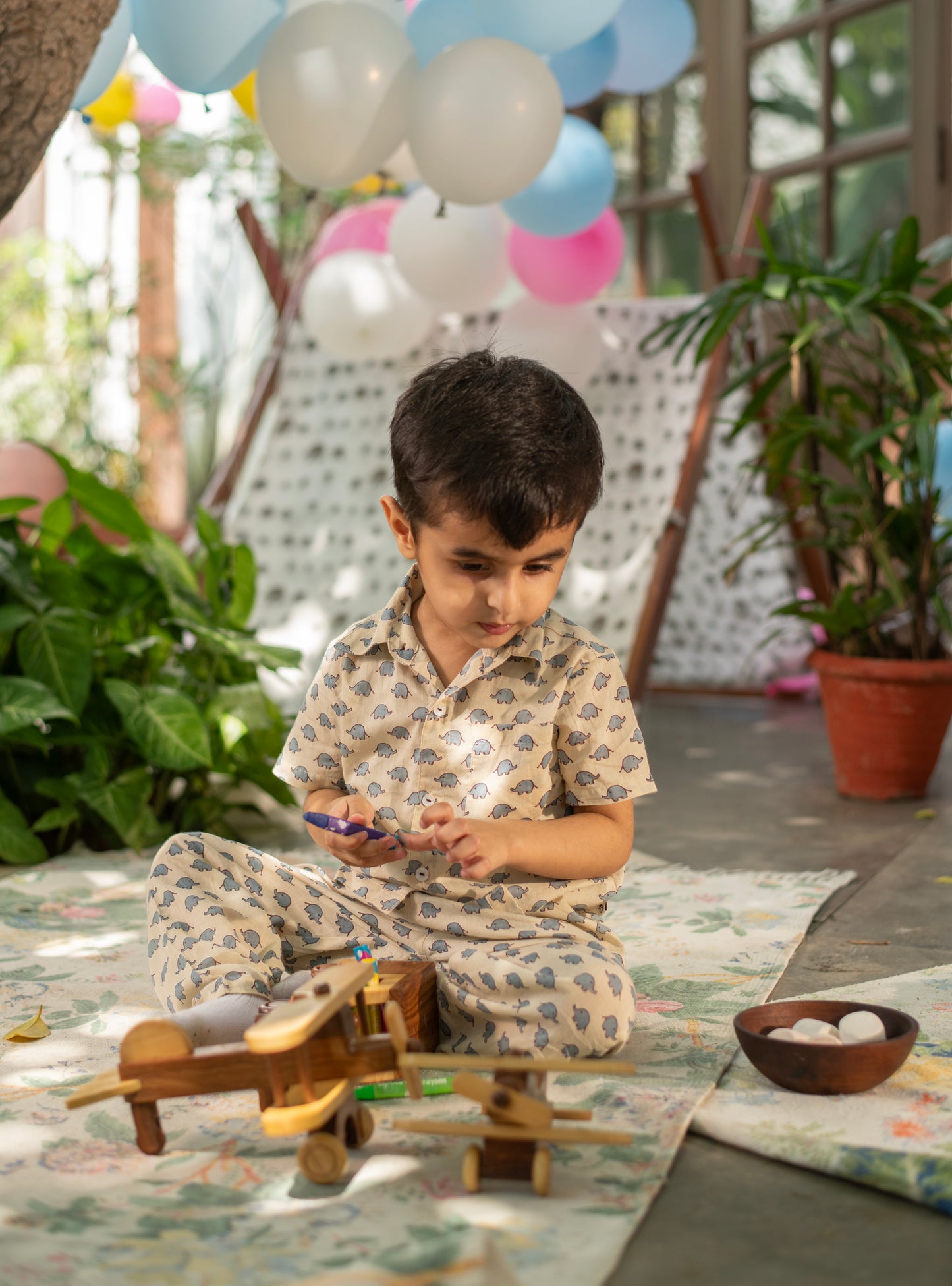 Angad Pj Set : Appu Beige Voile