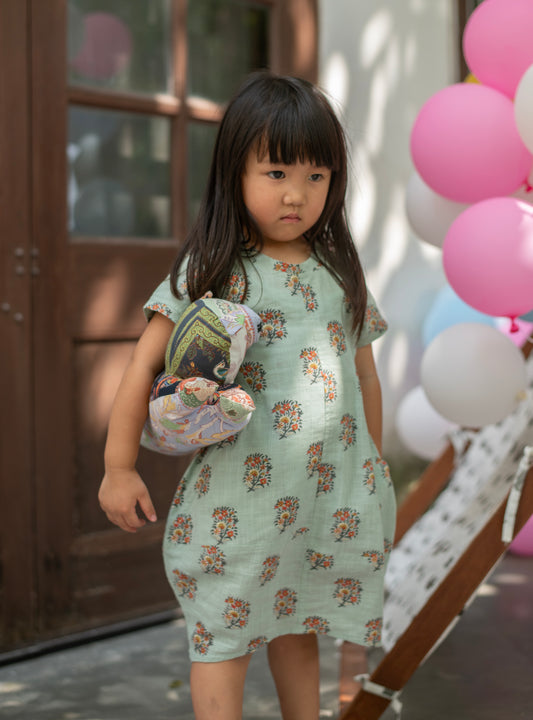 Kids Balloon Dress : Alyssa Blue Slub
