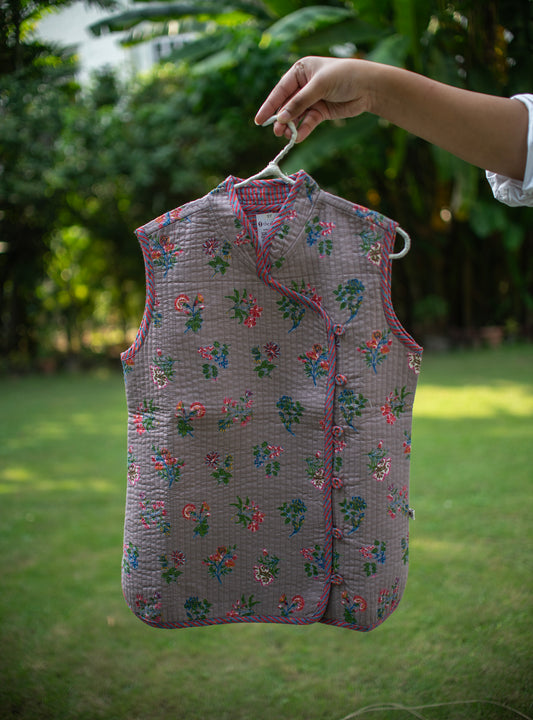Kids Quilted Vest Rev : Toile Quail Voile