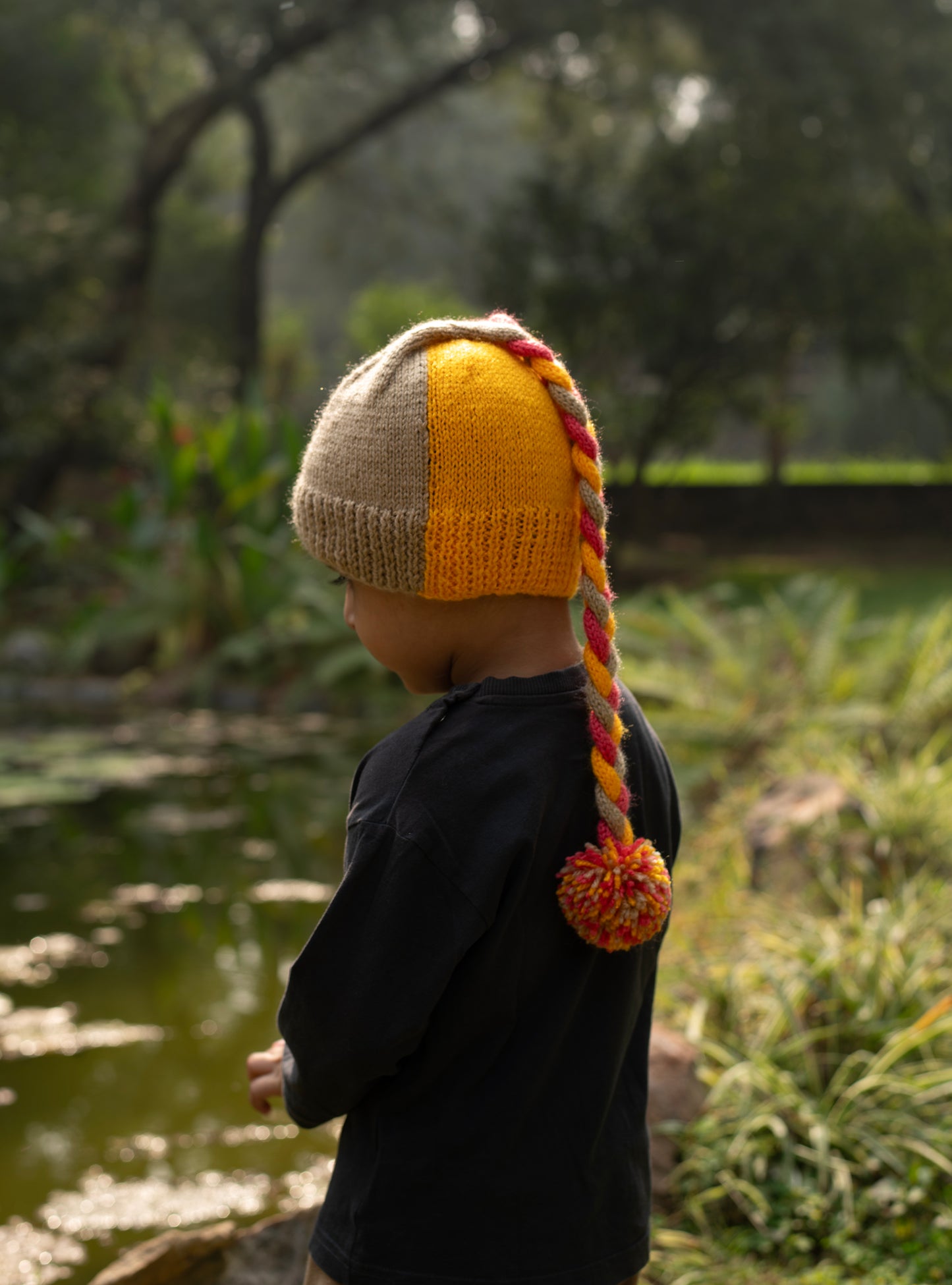 Knitted : Cap Chutia Assorted