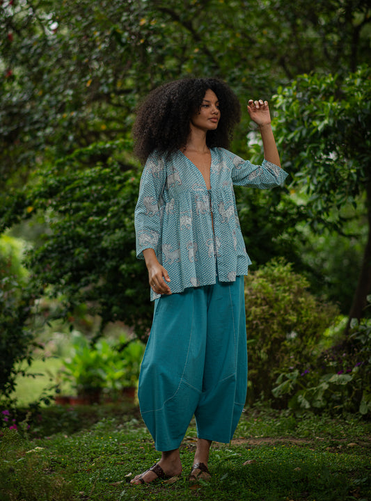 Layla Shrug : Tiger Turq Voile