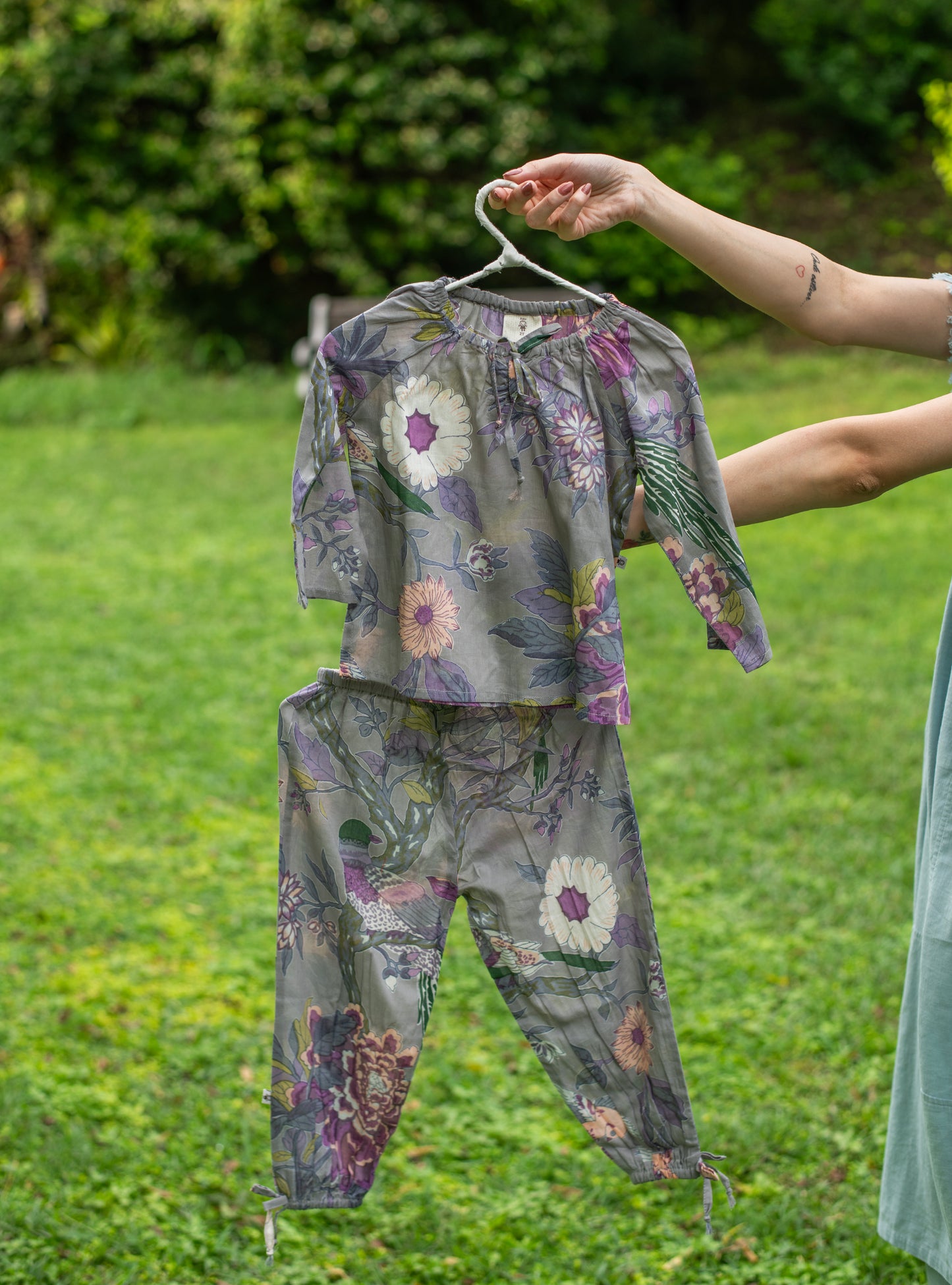 Leela Pj Set : Bird Bisque Voile