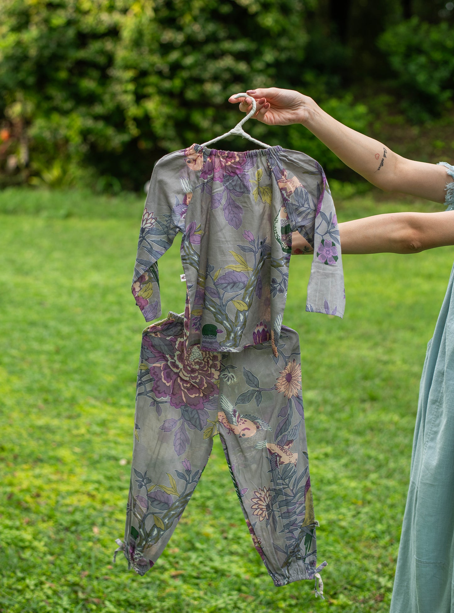 Leela Pj Set : Bird Bisque Voile