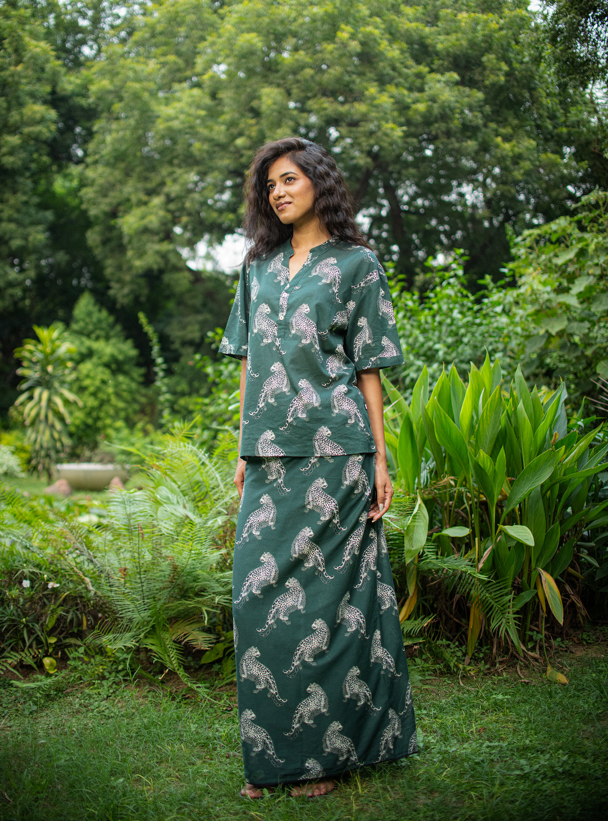 Lungi : Leopard Panna Voile