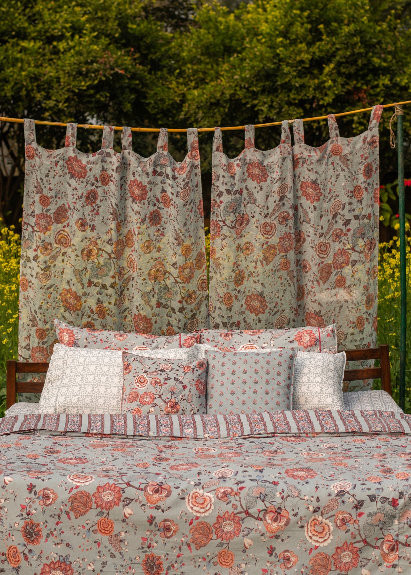 Printed Flat Bedsheet : Malabar Celeste Cambric
