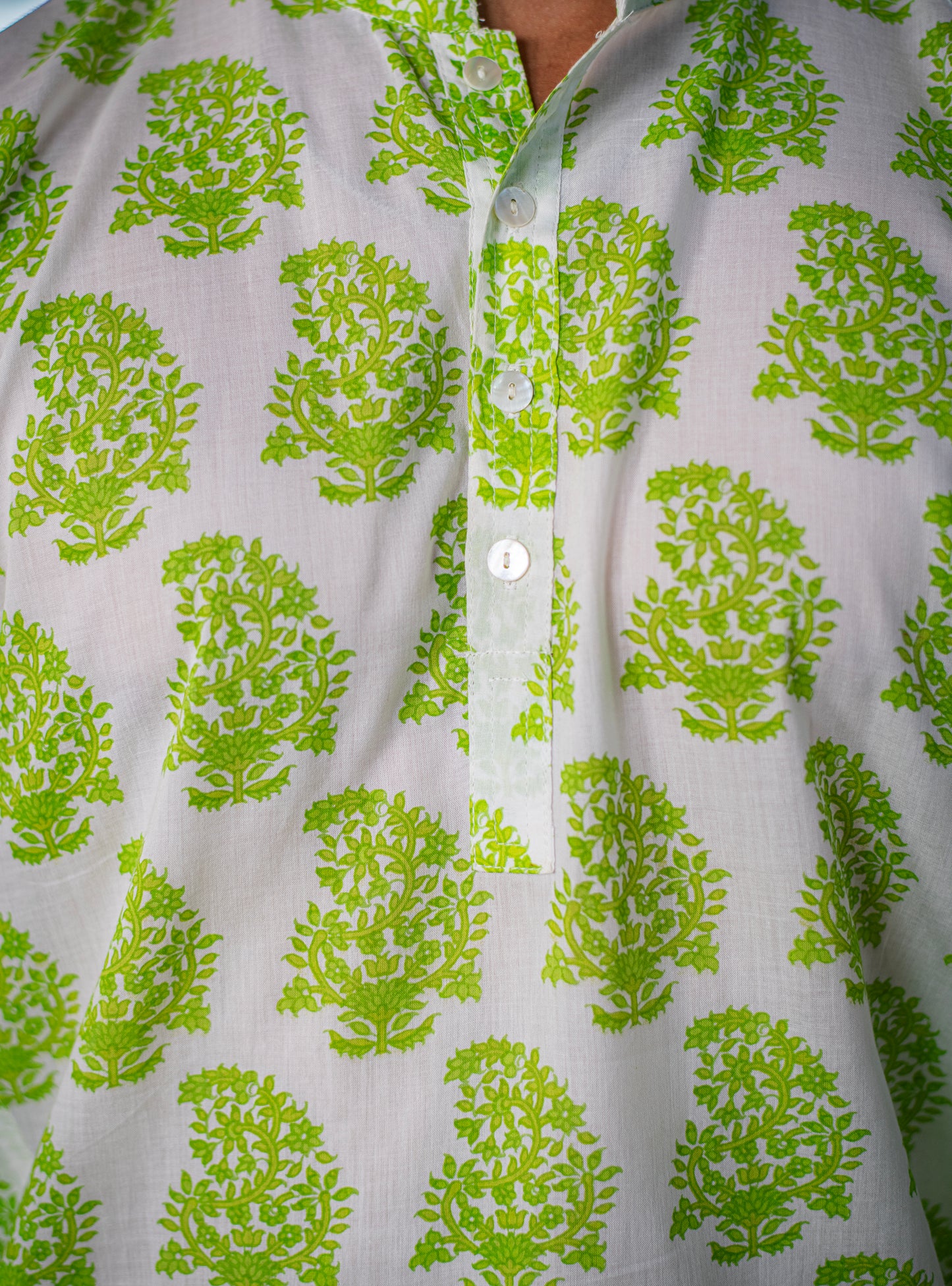 Men's Kurti : Paisley Green Voile